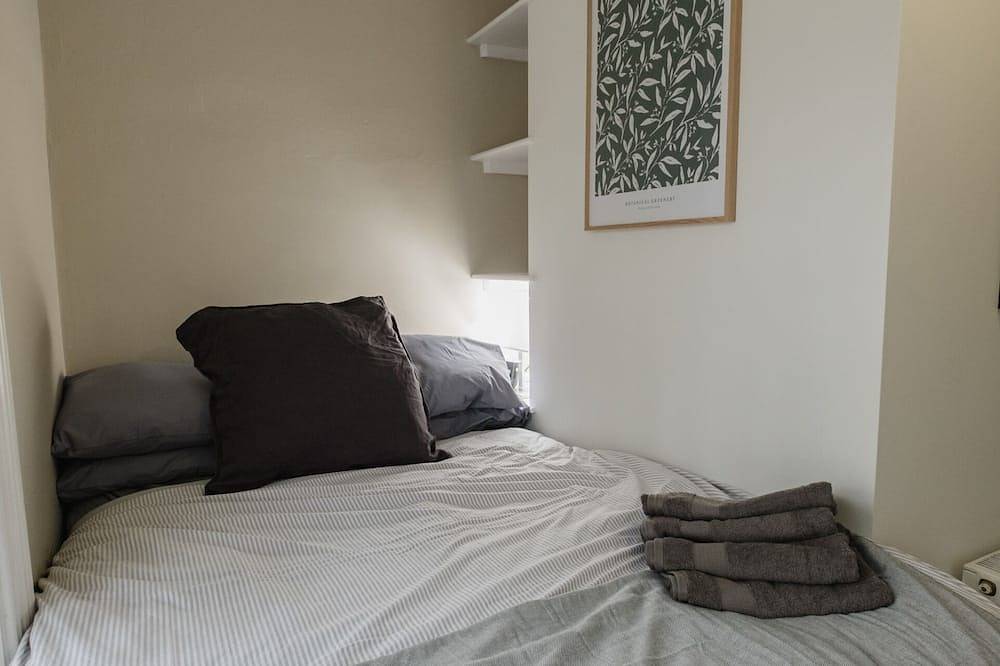 Ganze Wohnung, Apartment-Apartment-Eigenes Badezimmer-Strassenblick in Westliches Yorkshire