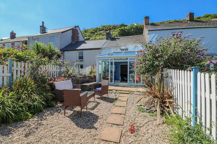 Cottage for 4 people, with garden in Portreath