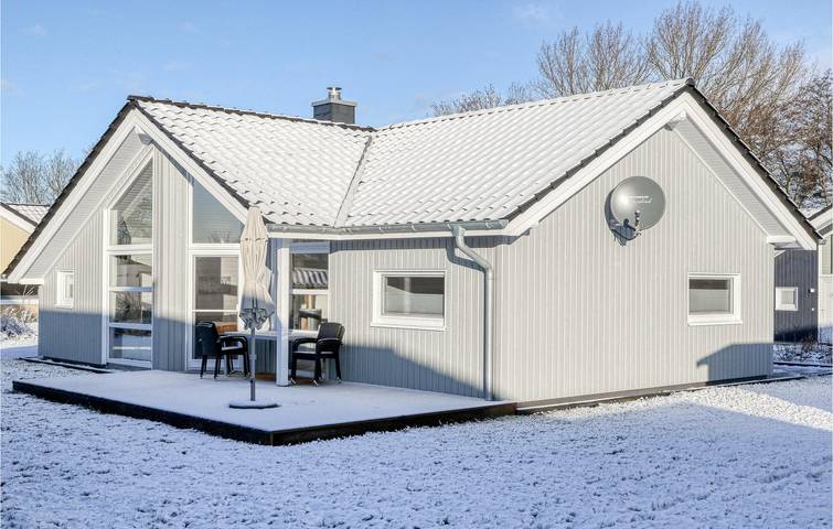 Warder Terrace Wohnung: Strand 1km, Parkplatz, Küche in Krems II, Kreis Segeberg