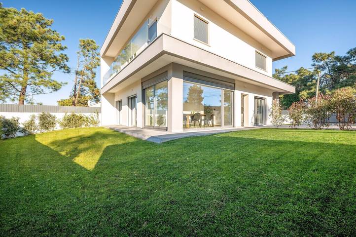 Ferienhaus für 5 Personen mit Garten in Charneca de Caparica e Sobreda, Halbinsel von Setúbal