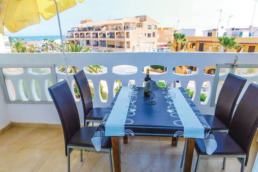 Entire apartment, Pet friendly apartment in Torrevieja, Costa Blanca