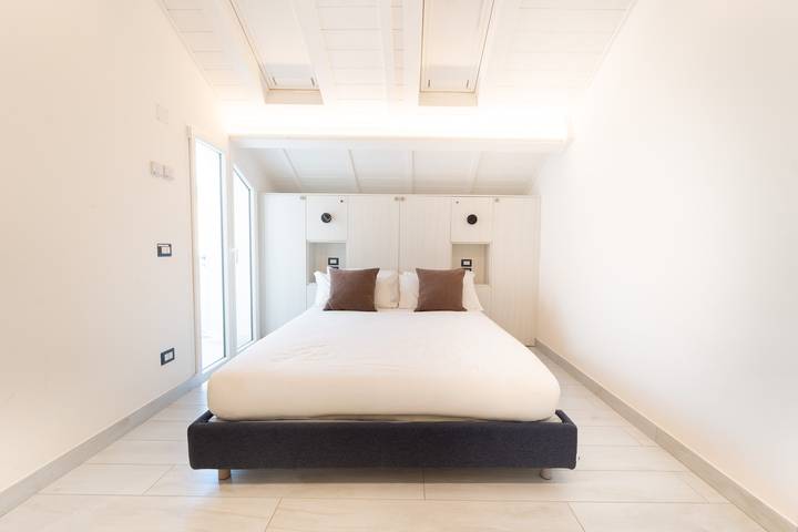 Ganze Wohnung, Colonna Apartment 1 in Neapel, Neapel Provinz