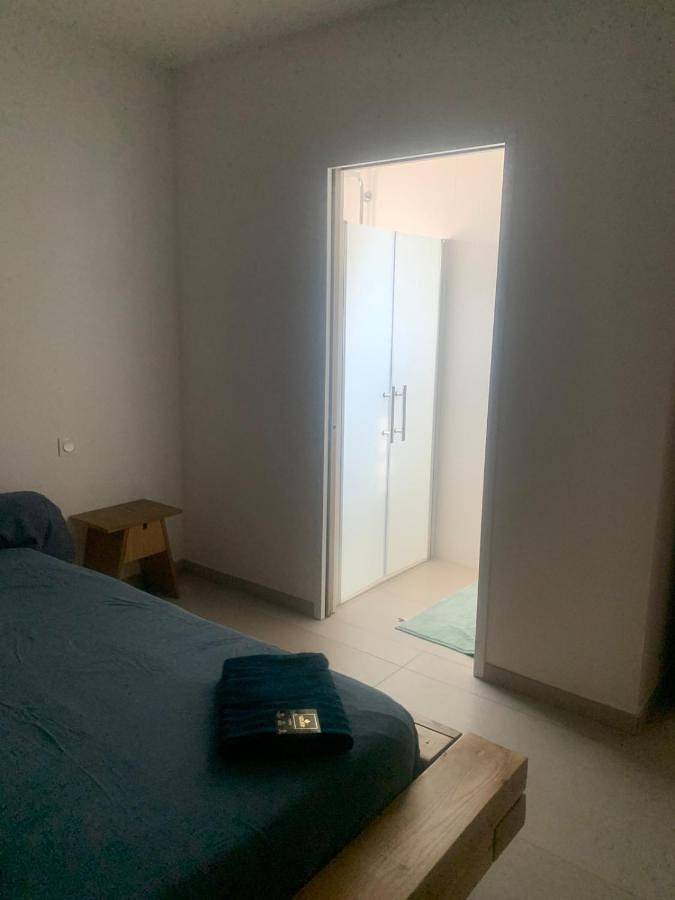 Location de vacances pour 6 personnes, avec vue ainsi que jardin et piscine à Sanilhac-Sagriès - 3