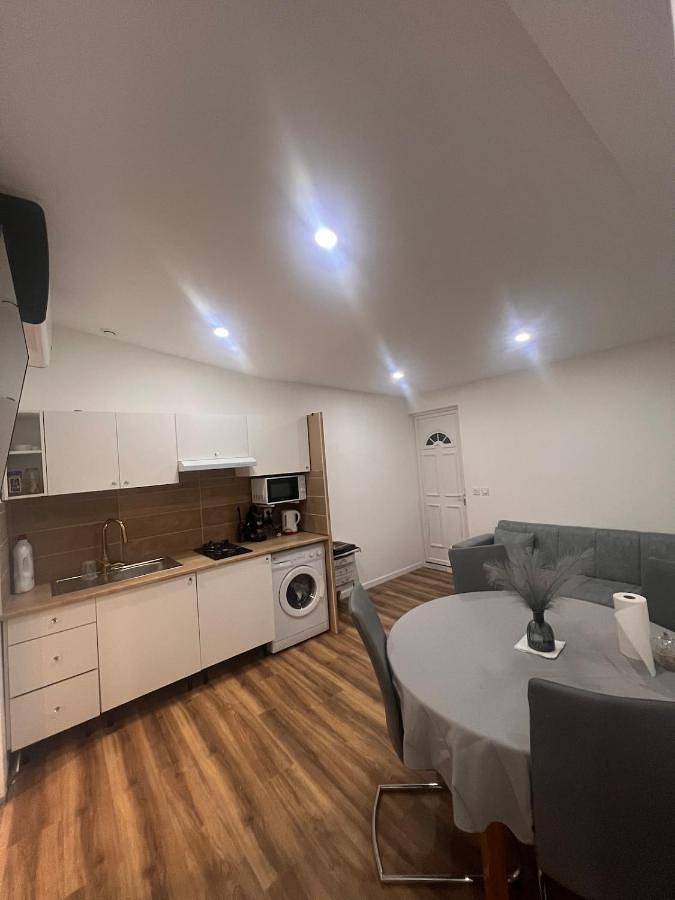 Appartement entier, Cozy apartment proche paris Cdg aeroport in Gonesse, Val-d'Oise