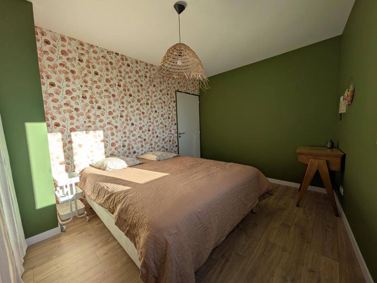 Double Room in Saint-Priest-en-Jarez, Loire