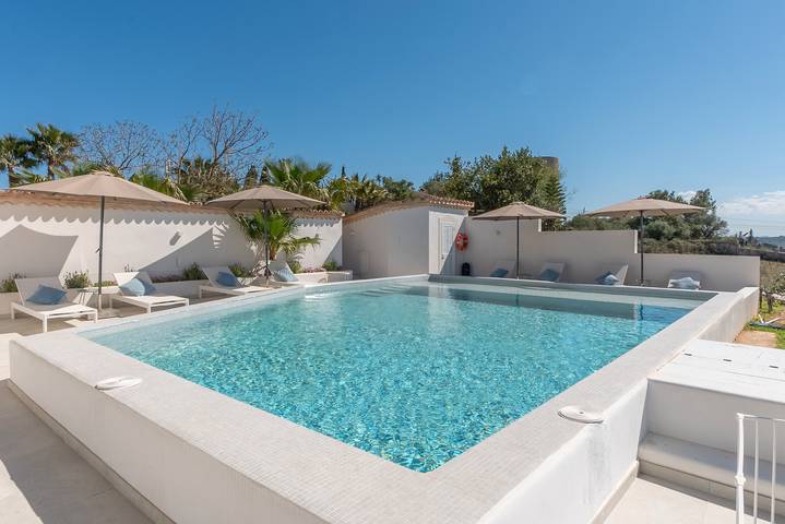 Villa for 10 people, with garden - 1