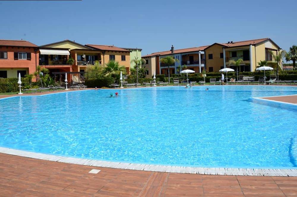 Zeus-Delta Pearl Ionica in Policoro, Golfe de Tarente
