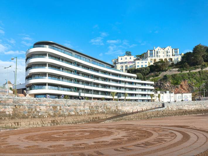 Log cabin for 4 people in Torquay