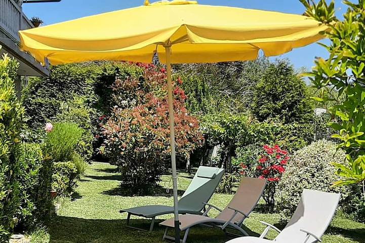 Cottage für 4 Personen, mit Garten und Balkon - 1