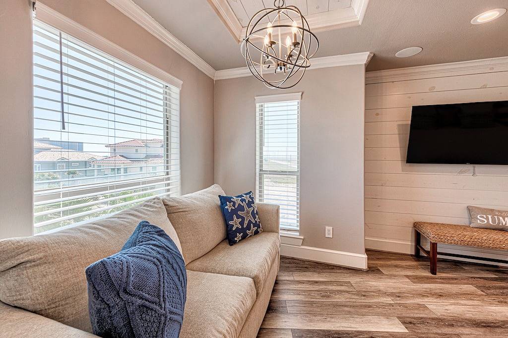 Neu renovierte Luxus-Strandvilla Golfwagen Zugang zum Strand, Gm Rm, Gasgrill, Pool in Corpus Christi, Mustang Island