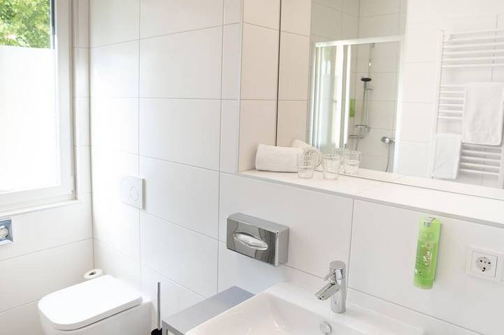 Doppelzimmer - Jufa Hotel Garni Stubenberg am See in Gemeinde Stubenberg, Steirerland