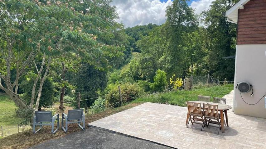 Location de vacances pour 5 personnes, avec vue et jardin, animaux acceptés à Monein - 4