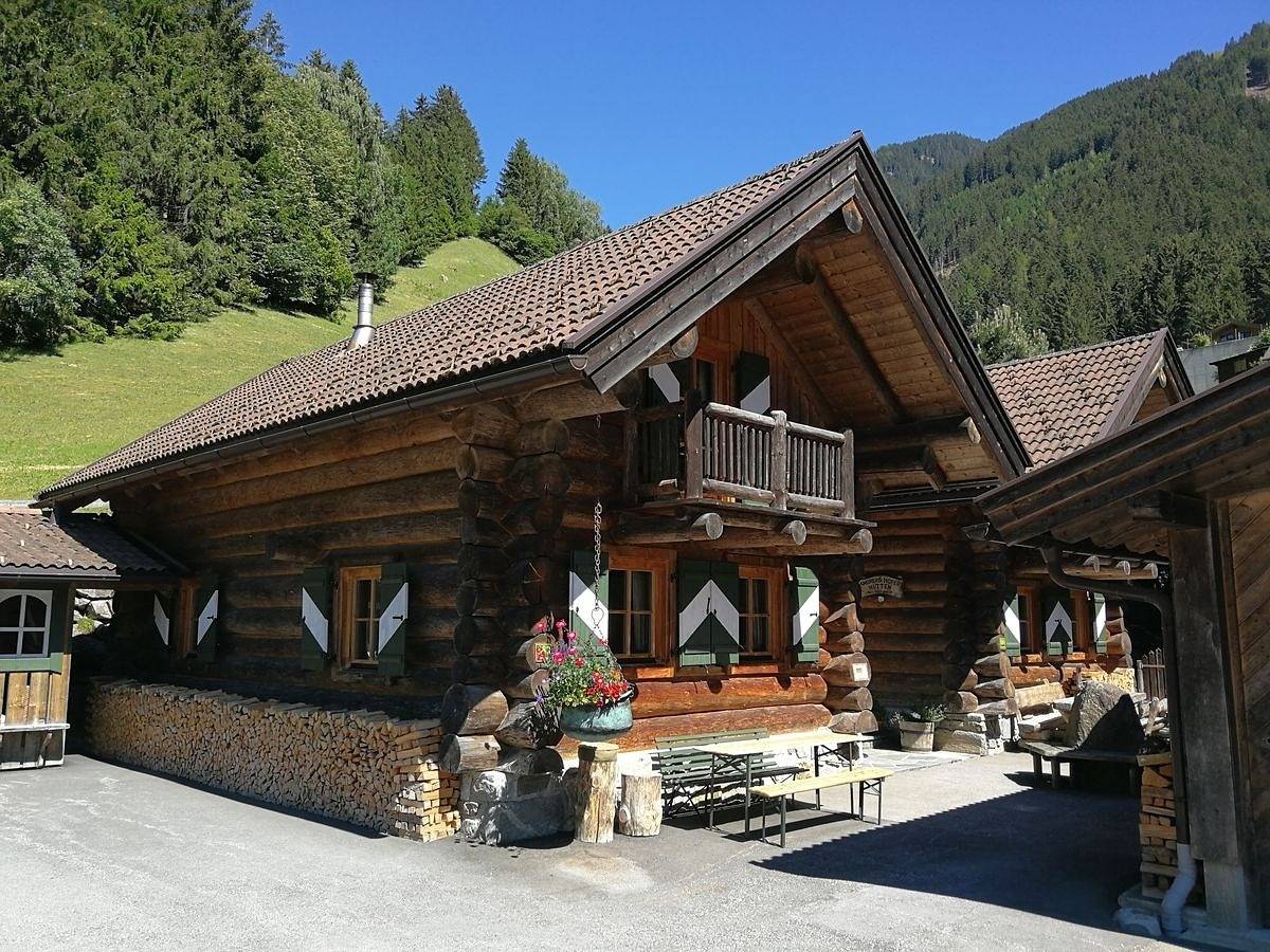 Hüttenurlaub im Zillertal Andreas-Hofer Hütten by Fewo-Plan in Mayrhofen, Ziller valley alps