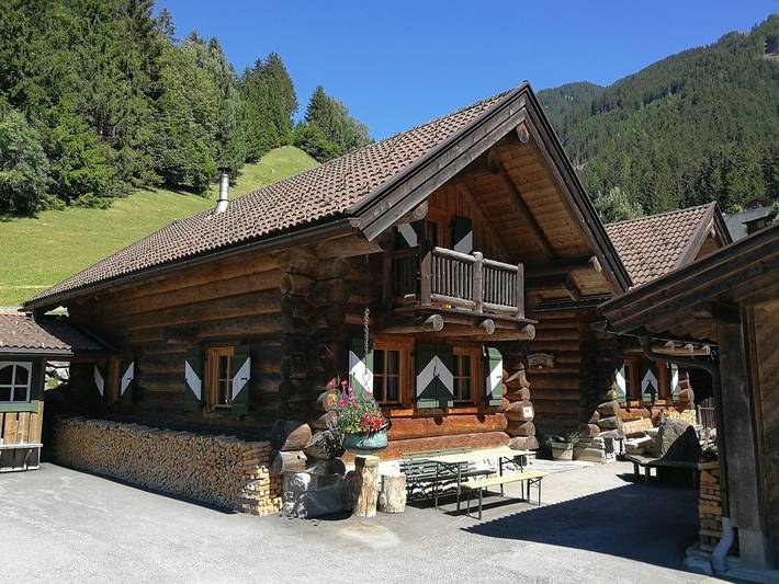 Ferienhaus für 7 Personen, mit Terrasse und Sauna, kinderfreundlich in Mayrhofen