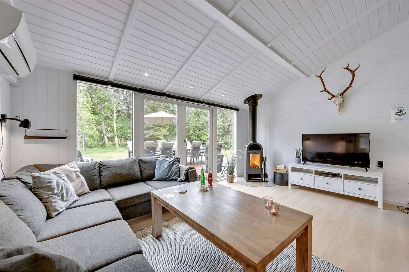 Amazing home in Blåvand w/ Internet, 4 Bedrooms and Sauna in Blavand, Varde