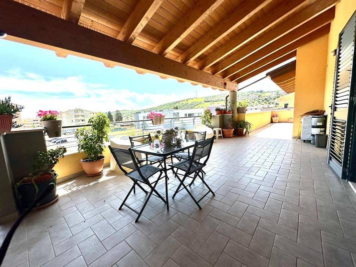 Ferienwohnung für 7 Personen, mit Ausblick und Balkon - 1