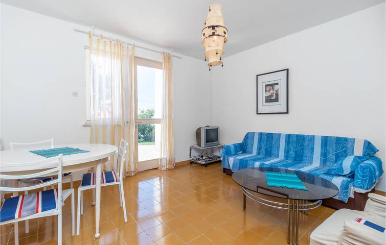 Ganze Ferienwohnung, Apartment mit Meerblick in Klenovica, mit Terrasse und WLAN – nur wenige Schritte vom Stadtzentrum entfernt in Klenovica, Primorje-Gorski Kotar