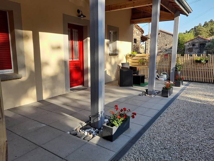 Gîte pour 4 personnes, avec balcon à Saint-Bérain