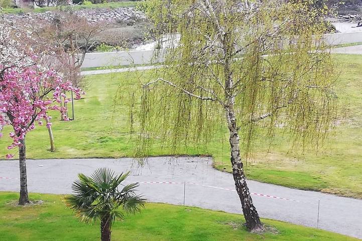 Apartamento entero, Appart T3 Duplex 2 º piso en residencia 10 Mn a pie de las playas. in Guérande, Côte de Jade