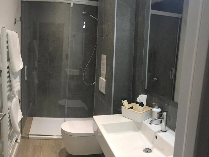 Hôtel pour 4 personnes, avec jardin, animaux acceptés à Roubion - 2