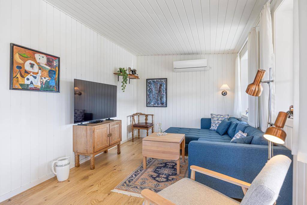 Gemütliches Ferienhaus mit Wintergarten für 4 Personen in Bjerregård in Hvide Sande, Holmsland Klit
