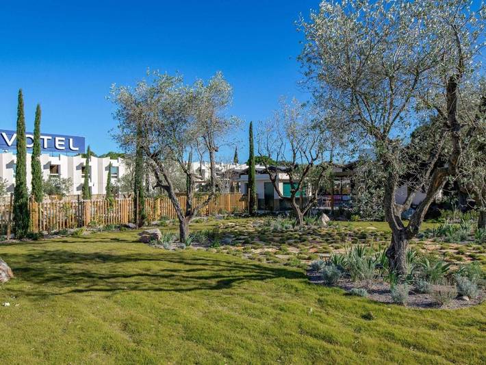 Hôtel pour 3 personnes, avec jardin et piscine, animaux acceptés à Rivesaltes - 2