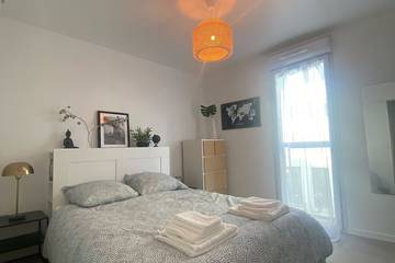 Appartement De Vacances pour 4 Personnes dans Nanterre, Hauts-de-Seine, Photo 1