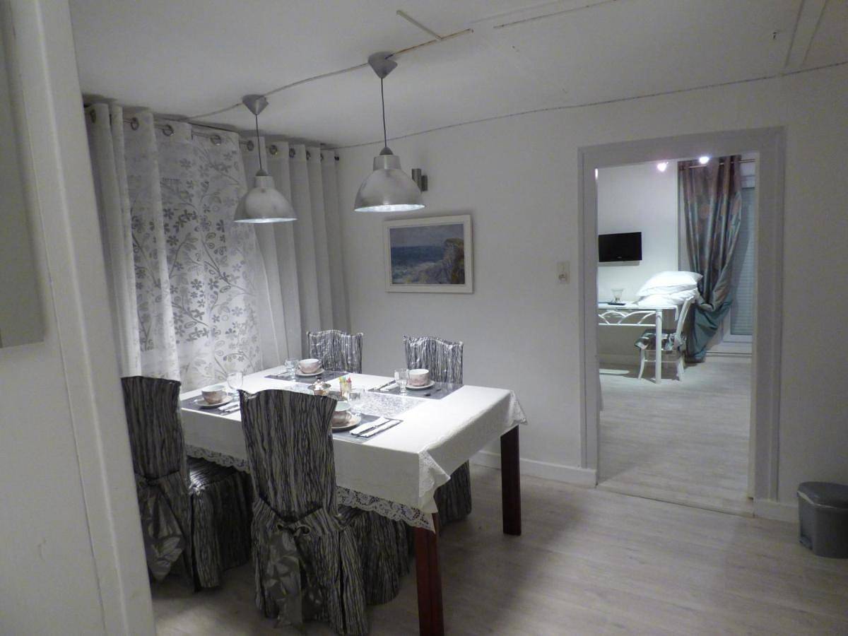 Double Room with Pool View in Tulle, Région de Tulle