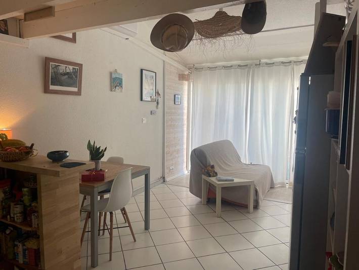 Location de vacances pour 4 personnes, avec jardin ainsi que terrasse et vue dans Leucate-Plage - 2