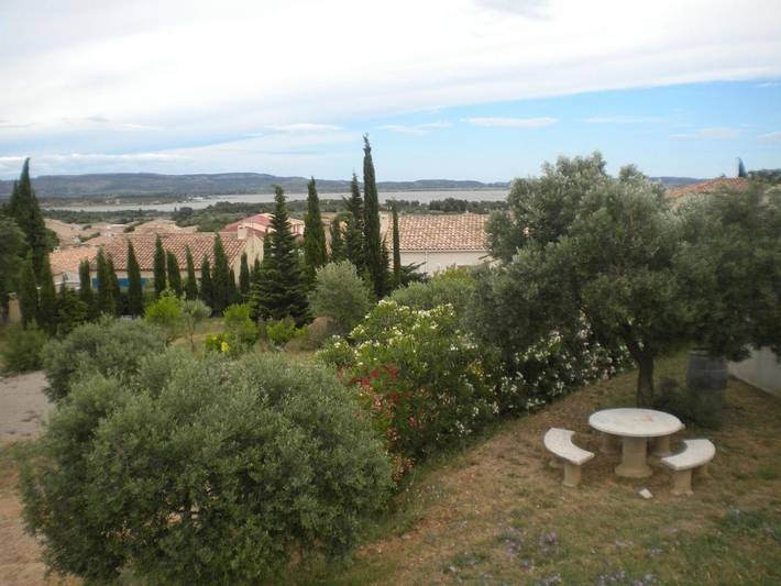 Chambre d’hôte pour 3 personnes, avec vue ainsi que vue sur le lac et terrasse à Narbonne - 2