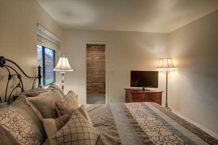 Vacation rental for 8 people, with balcony in Oak Creek