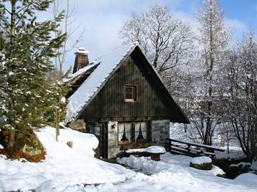 Maison De Vacances pour 4 Personnes dans Sankt Georgen im Schwarzwald, Bade-Wurtemberg, Photo 1