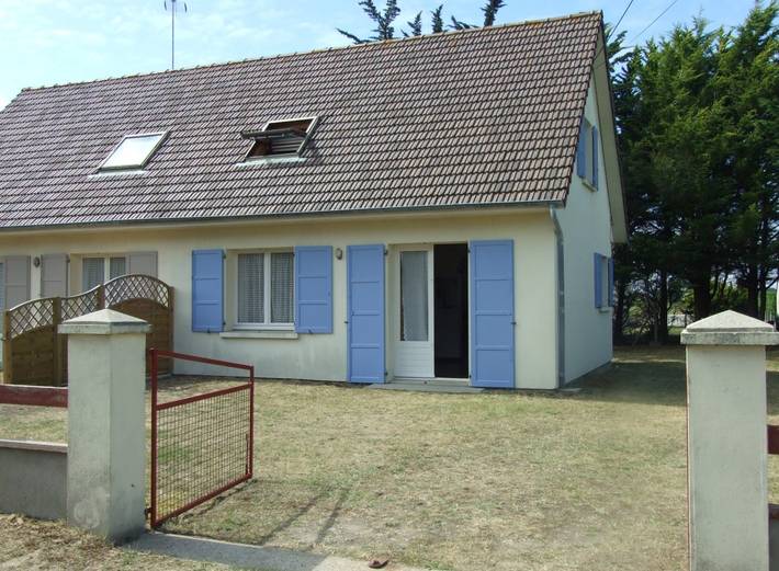 Gîte pour 8 personnes, avec jardin, animaux acceptés à Saint-Germain-sur-Ay - 3