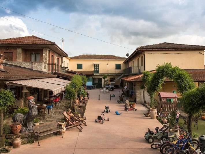 Appartamento per 6 persone, con Terrazza e Giardino a Cortemilia