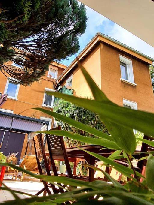 Gîte pour 2 personnes, avec jardin et jacuzzi dans Saint-Étienne - 2