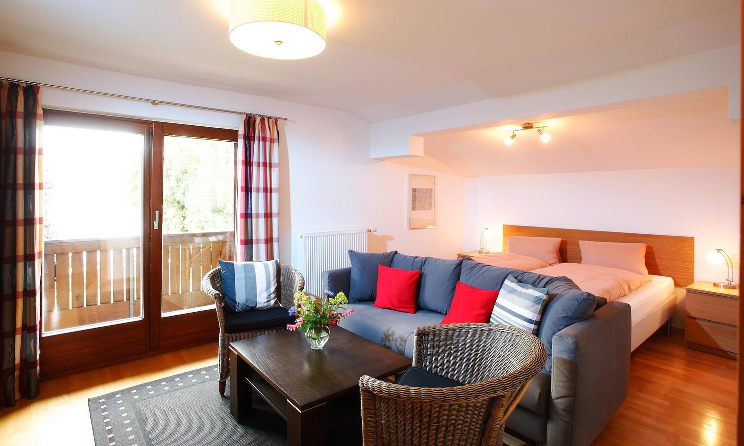 Ganze Ferienwohnung, Wiesbachhorn (65 m²) mit Balkon, Seeblick in Zell am See, Kitzbüheler Alpen