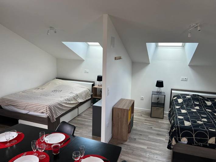 Gîte pour 4 personnes, avec terrasse dans Gugnecourt