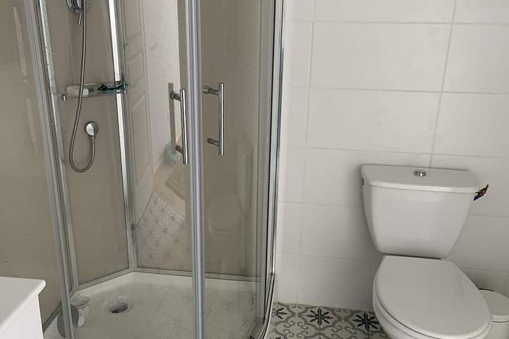 Location de vacances pour 17 personnes, avec jardin et terrasse à Puimisson - 4