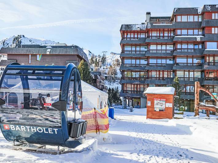 Ferienwohnung für 4 Personen, mit Pool und Balkon im Wallis - 3