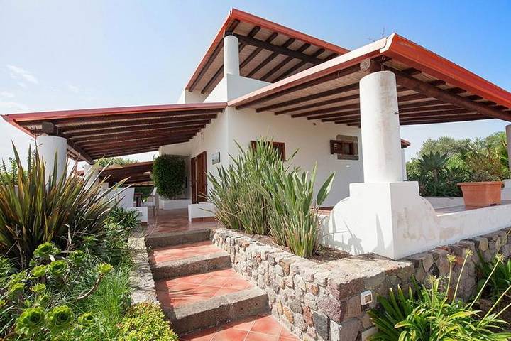 Ferienhaus für 4 Personen, mit Terrasse und Garten sowie Ausblick