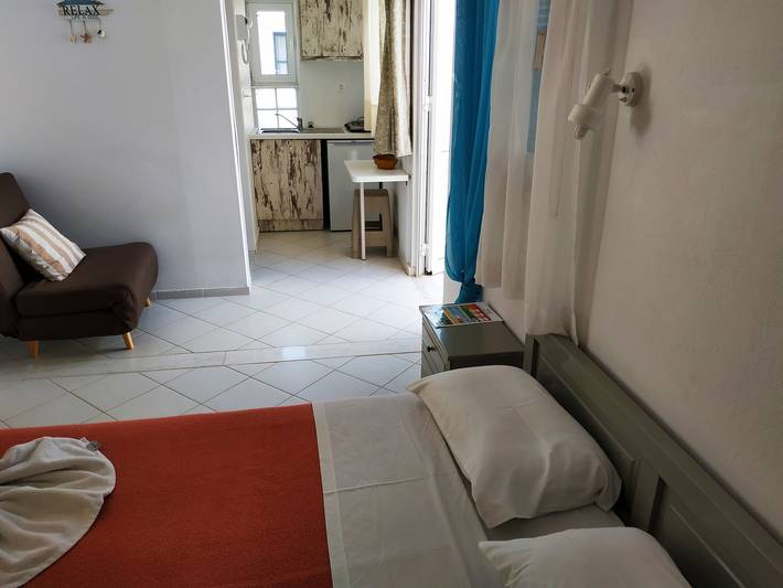 Studio pour 3 personnes, avec balcon