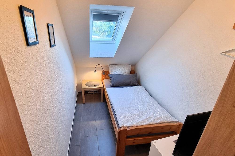 Ganze Wohnung, Appartement in Seevetal,stadtnah,familienfreundlich,ruhig,Balkon,Wlan bis 3 Pers in Seevetal, Landkreis Harburg