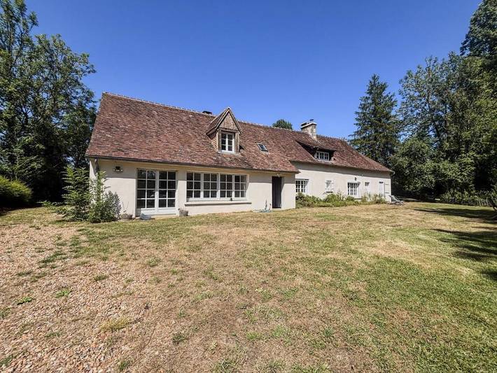 Location de vacances pour 8 personnes, avec jardin dans Villeneuve-en-Perseigne