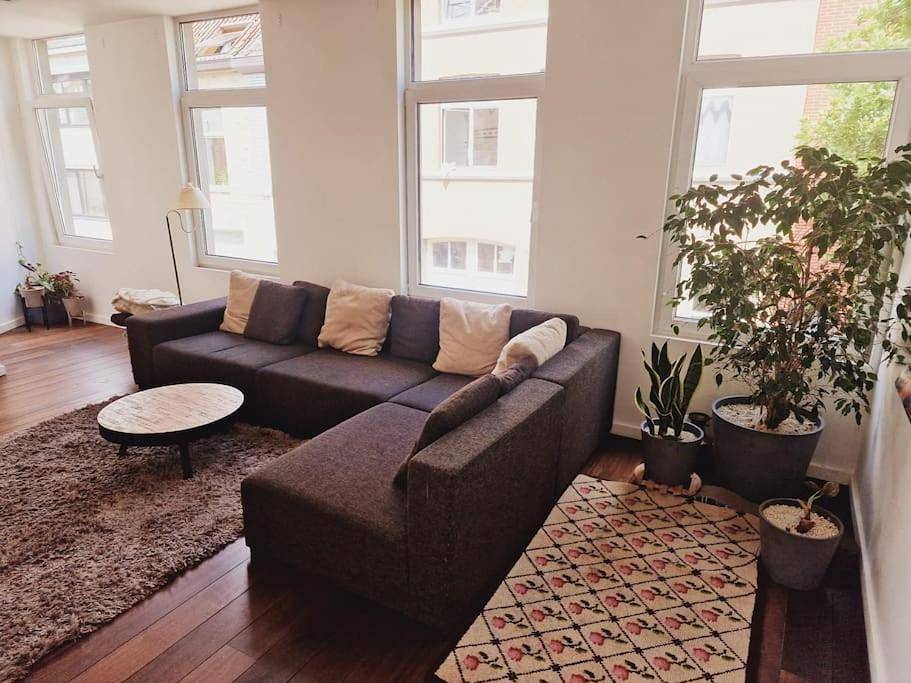 Three-Bedroom Villa in Gent, Ostflandern