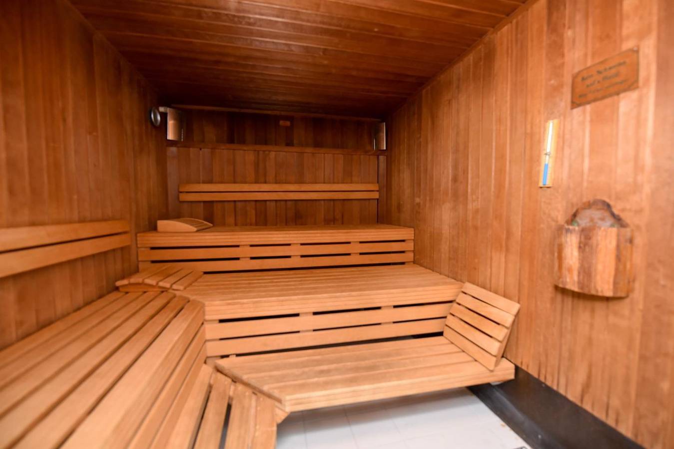 Komfortable Ferienwohnung mit Balkon und Pool direkt am Strand in Cuxhaven Döse, foto 14