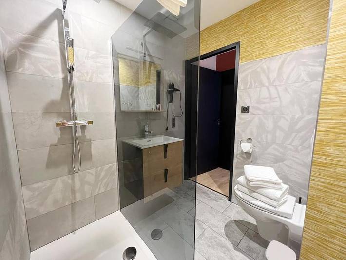 Gîte pour 2 personnes, avec piscine et vue ainsi que jardin et terrasse, animaux acceptés à Saint-Mard - 4