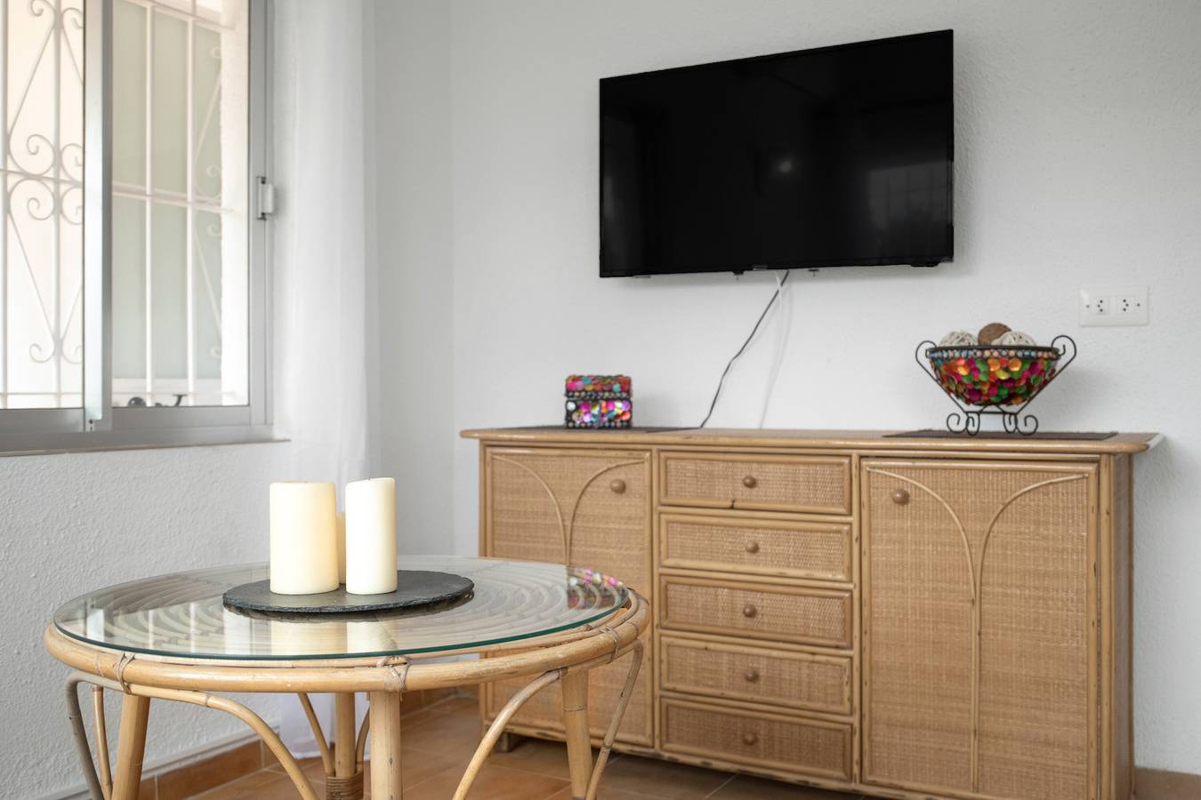 Apartamento entero, Apartamento 'Amara' con piscina compartida, Wi-Fi y aire acondicionado in Conil de la Frontera, Costa de la Luz