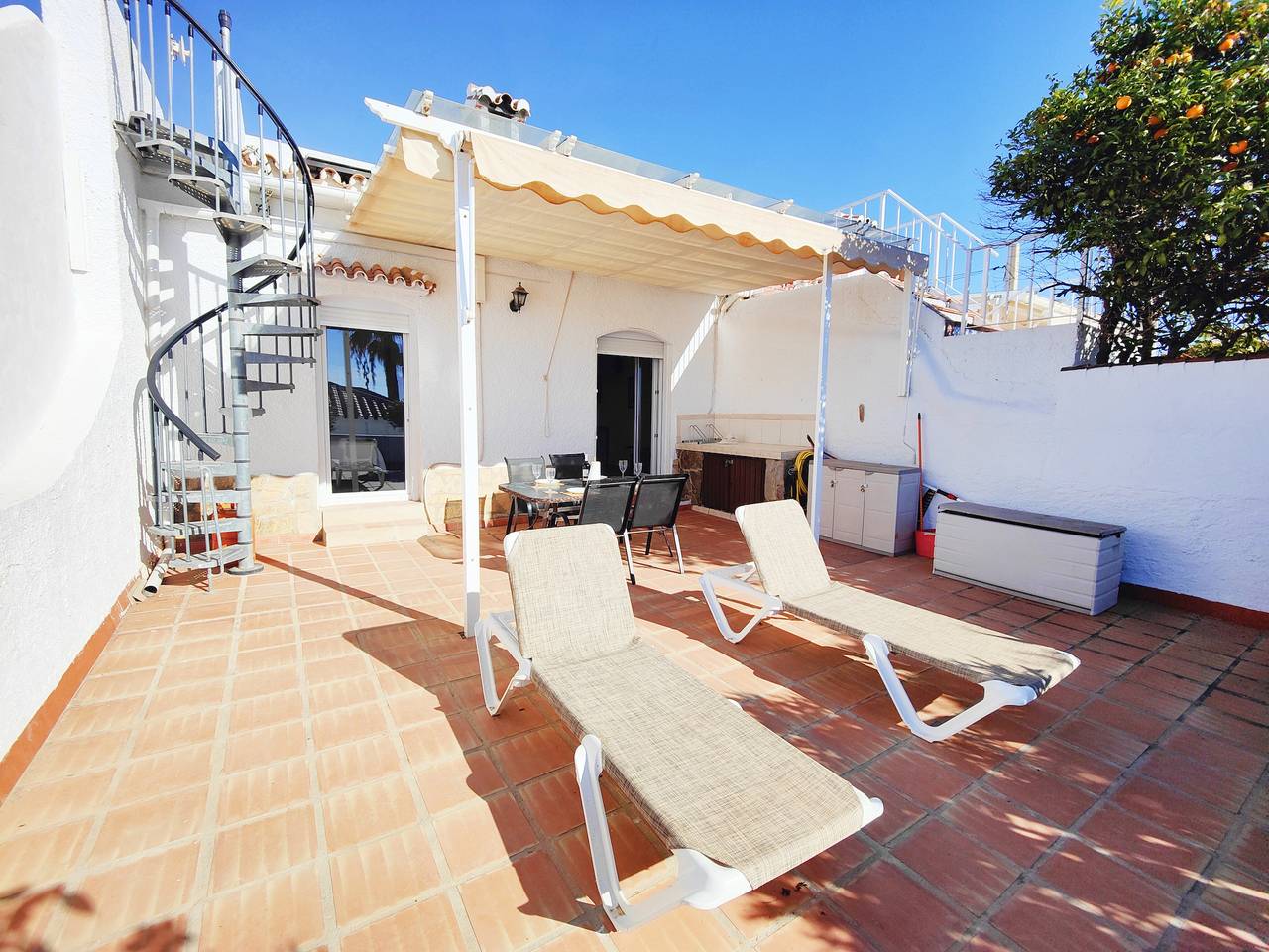 Appartamento intero, Chimenea Sea View in Playa de Burriana, Nerja