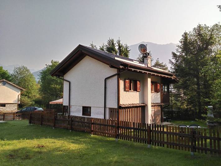 Ferienhaus für 4 Personen, mit Terrasse und Garten sowie Seeblick am Ledrosee - 4