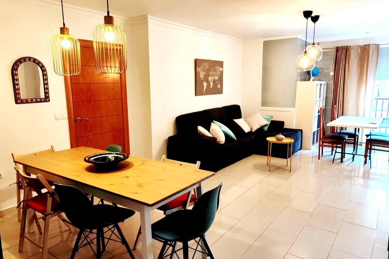 Appartement entier, Appartement « Confortable au centre » avec balcon, Wi-Fi et climatisation in Cruz de Humilladero, Malaga